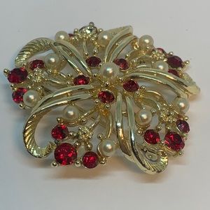 STAR signed Brooch